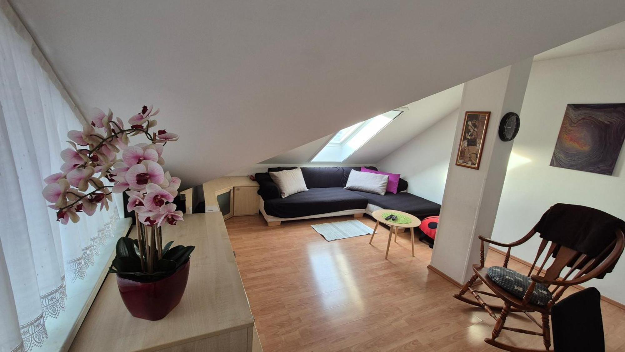 Apartamento Oddih V Mirnem In Zelenem Okolju Škofljica Exterior foto